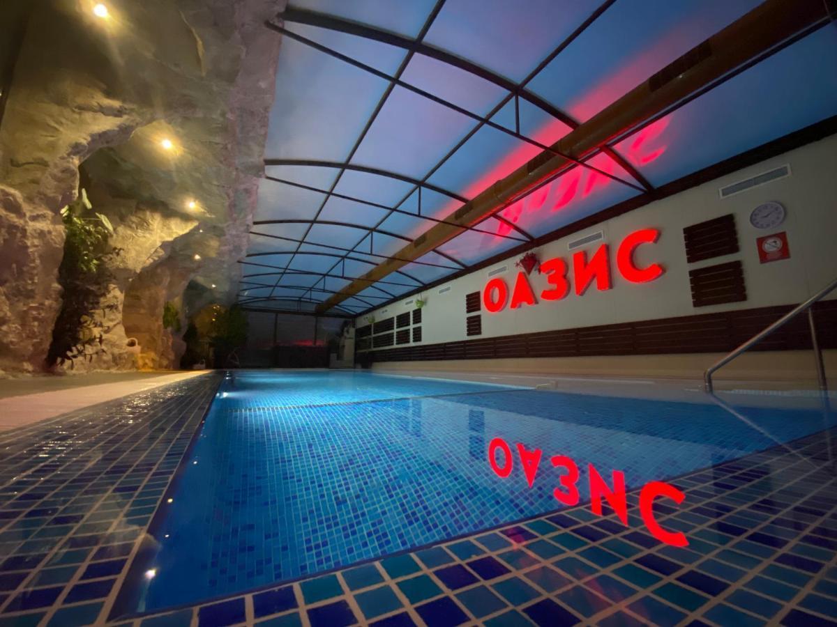 Family Hotel Kavrakovi Pavel Banya Exterior foto