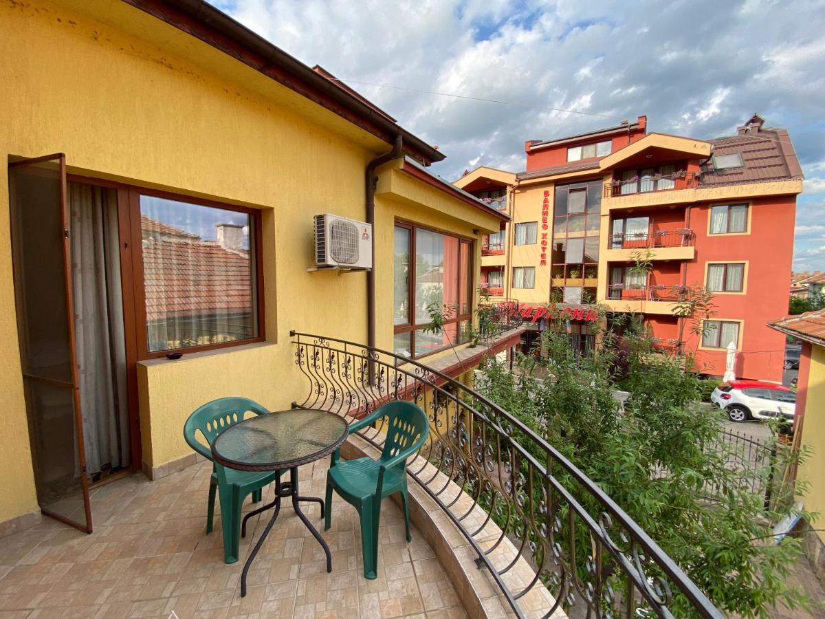 Family Hotel Kavrakovi Pavel Banya Exterior foto